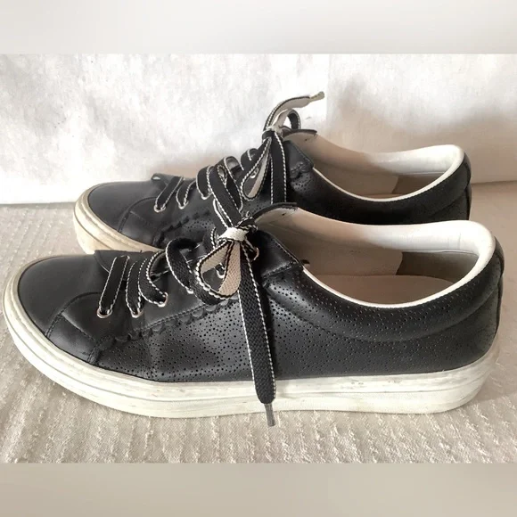 Salvatore Ferragamo Black Leather Laser-cut Sneakers Women’s Sz 7 - Picture 3 of 12